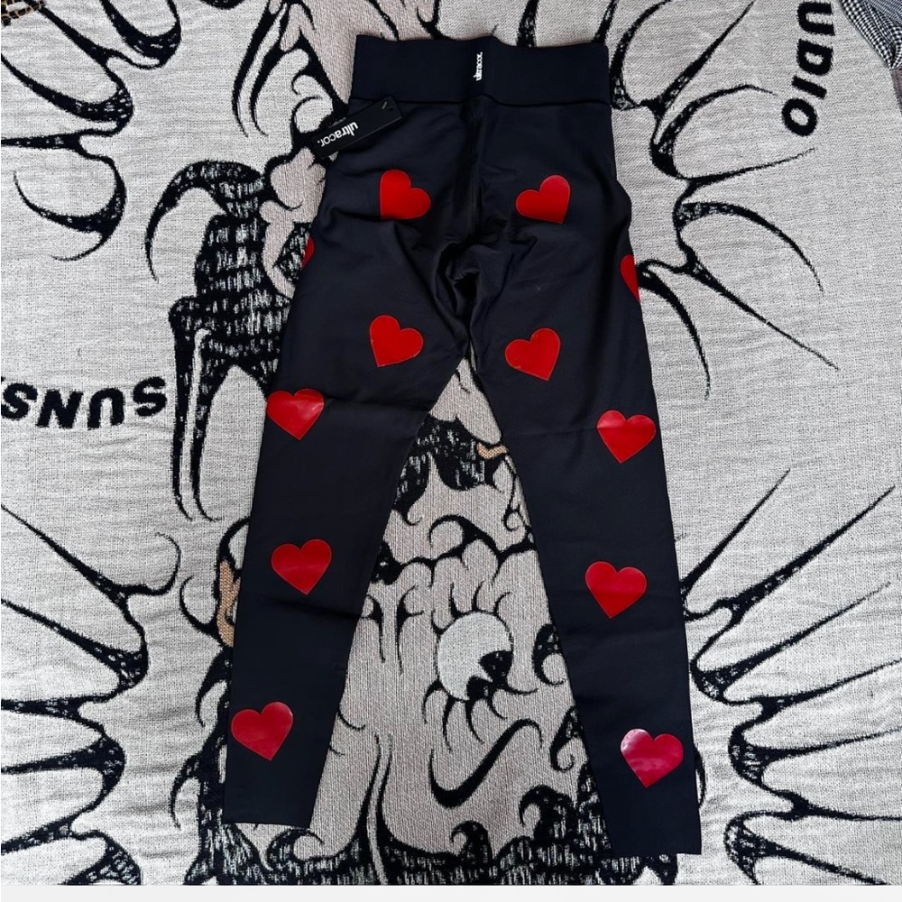 Ultracor Black Leggings with Red Hearts